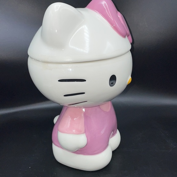 Holiday SALE 🎁 Ships TODAY ⬇️ Hello Kitty Ceramic Cookie Jar Canister - Picture 4 of 4